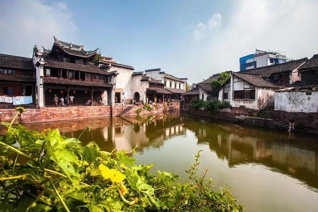 徐鹏委员:修订重庆部分地名,加强地名文化保护